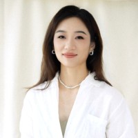 Peiyue Li (Iris)