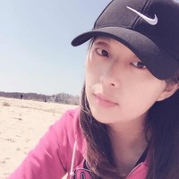 Stella Zhang