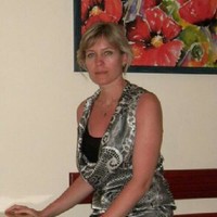 Елена Кострова