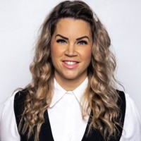 Mette Holm