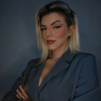 Laura Peixoto