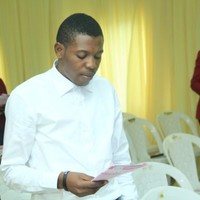 oluwatoyin Oluwadare