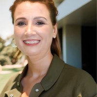 Rentia Smith