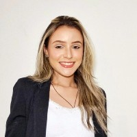 Claudia Macedo