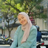 Dewi Apriliani