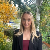 Holly Ray