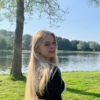 Lizet Van Der Meide