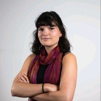 Leandra Breu