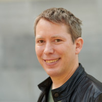 Dr Markus S.