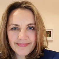 Fiona Macrae