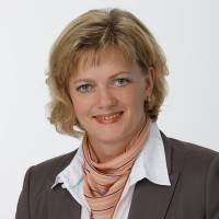 Claudia Lackner