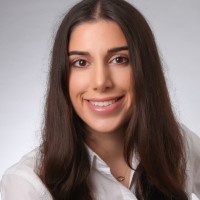 Elif Cangür