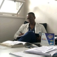 Stéllio Yoody Tinyku Mabota