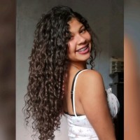Kathlyn Gomes