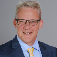 Ulrich Hoff