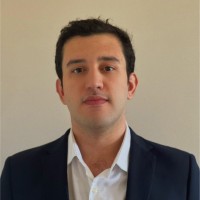 Gregor Lauar, Cfa
