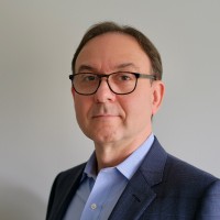 Ralph Simone