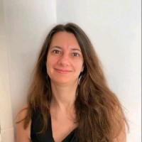 Stéphanie Dulong