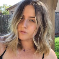 Victoria Holmes
