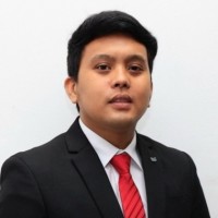 Junior Victor Mejia
