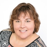 Cyndie Shearing, Apr