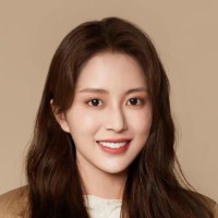 李妮娜