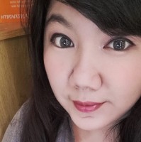 Yuliana Ho