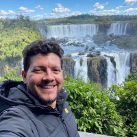 Fábio Fernando Mendes .