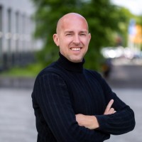 Bobby Van Den Oever