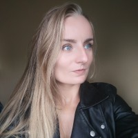 Claire Neau