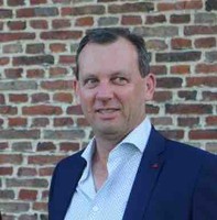 Peter Vanhoutte