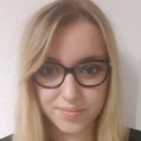 Alicia HUGUENET