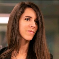 Adrienn Hollós