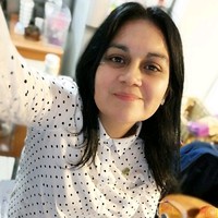 ANIELA ROBLES
