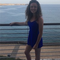 Abi Robertson