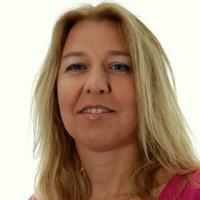 Vivian Knol