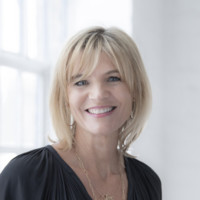 Lucy Adams