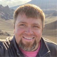 Eric Chamberlain, Pe, Cm