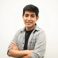 Alexander Flores