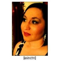 Nicolette Bester