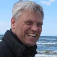 Henrik Sabro Larsen