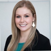 Daphne Bisges, Mba