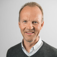 Arne Øvstebø