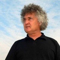 Dr. Efraim Laor