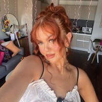 Leah Crompton