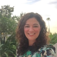 Naomi Grazier