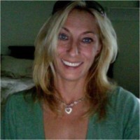 Laura Rowell