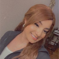 Linda Robles