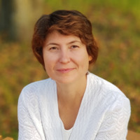 Елена Николаева