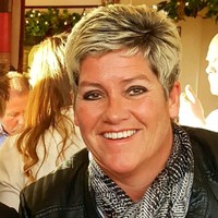 Nicolette Derks